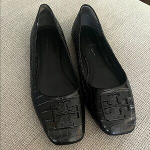 Tory Burch Black Embossed Loafers